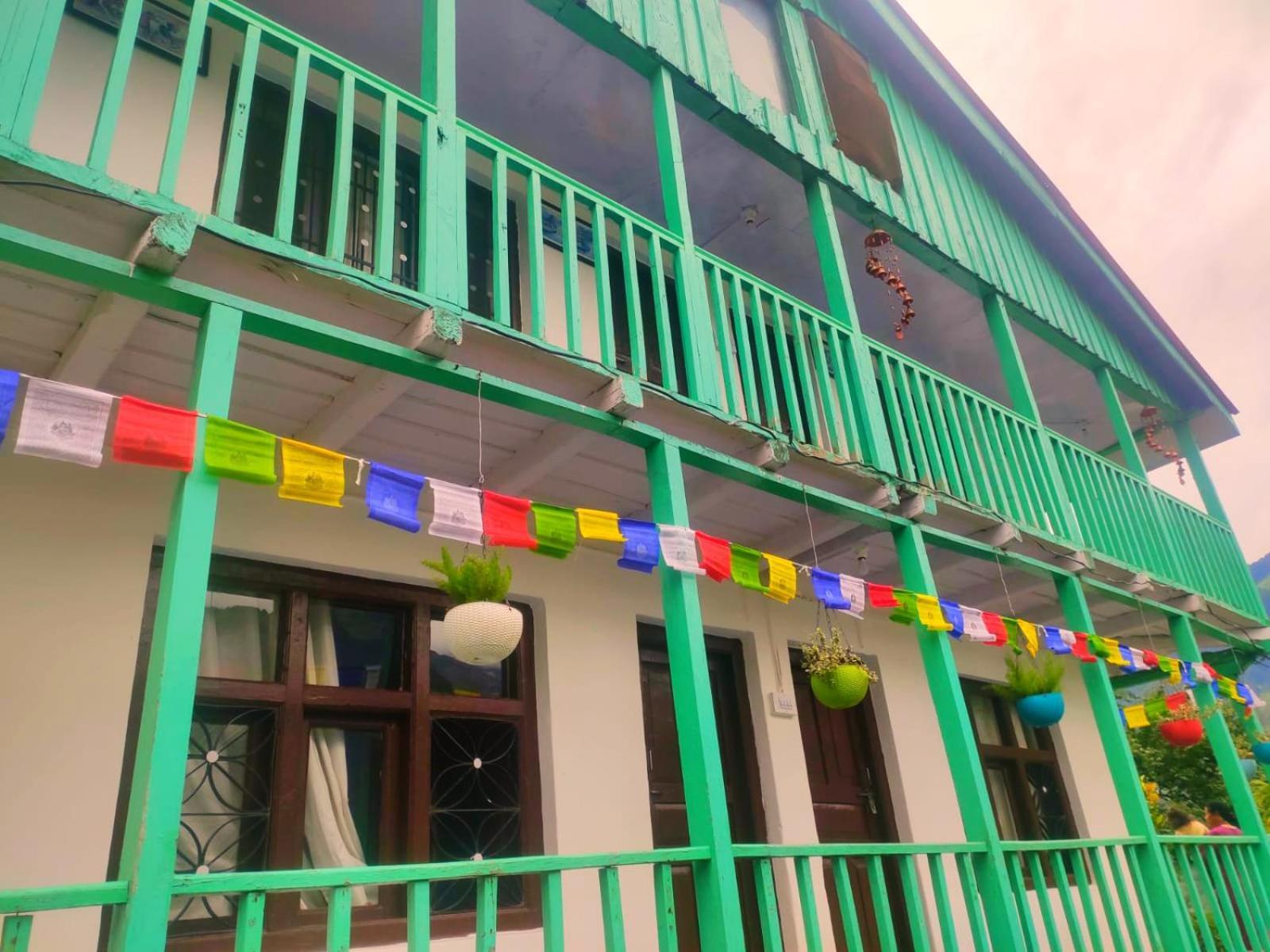 Cupidtrails Himalayan Castle Villa Manāli Szoba fotó