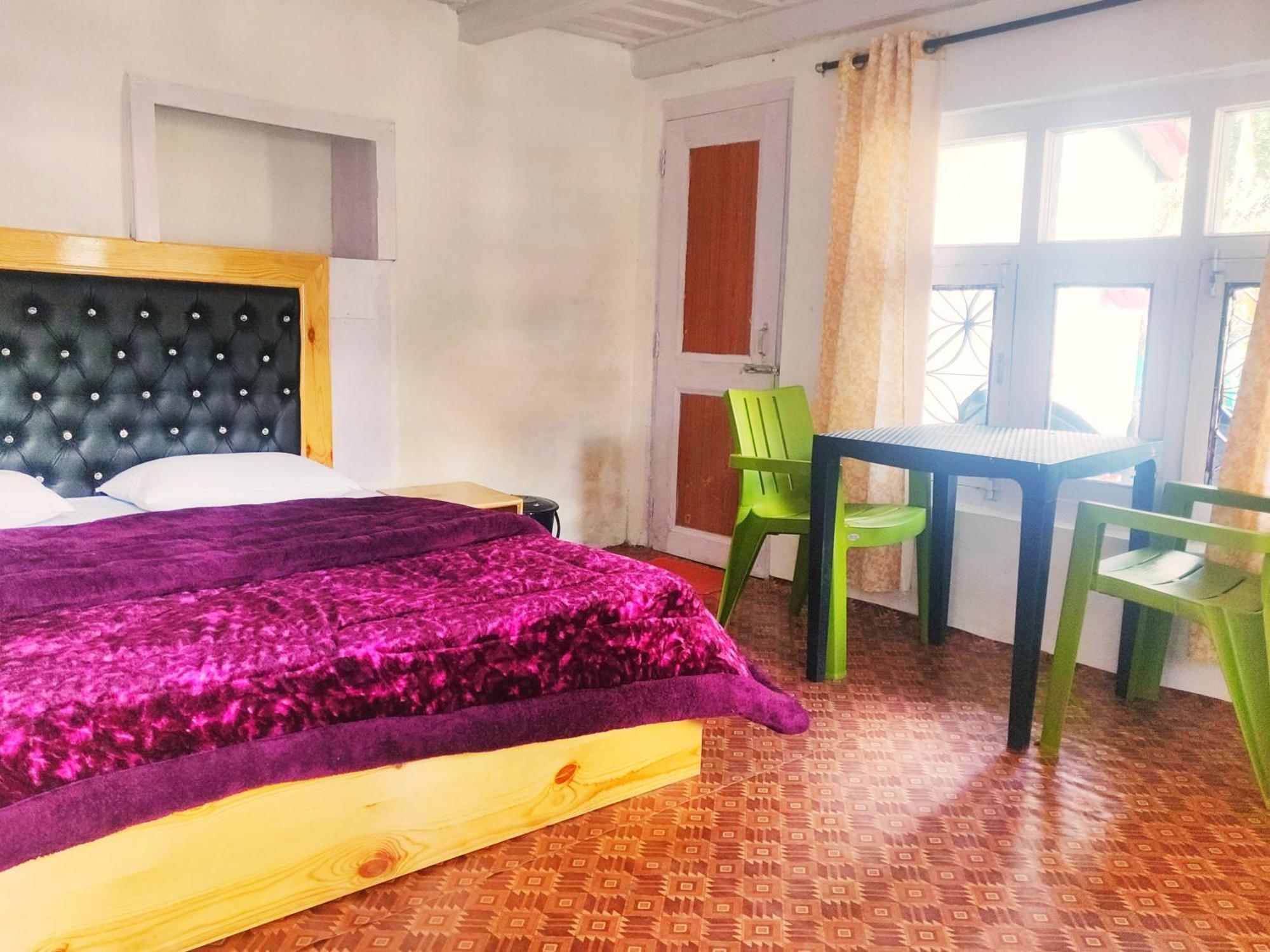 Cupidtrails Himalayan Castle Villa Manāli Szoba fotó